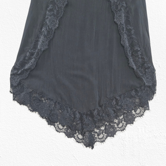 Free People Intimately Black Lace Slip Nightgown V-Neck Chemise Size Medium - Picture 2 of 11